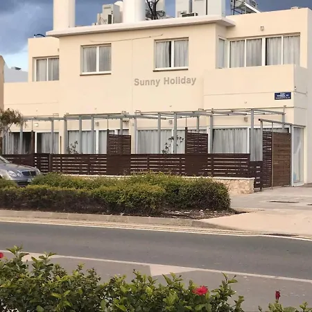 Sunny By Konnos 파라림니